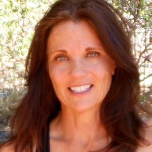 Meet your Posher, Suzanne